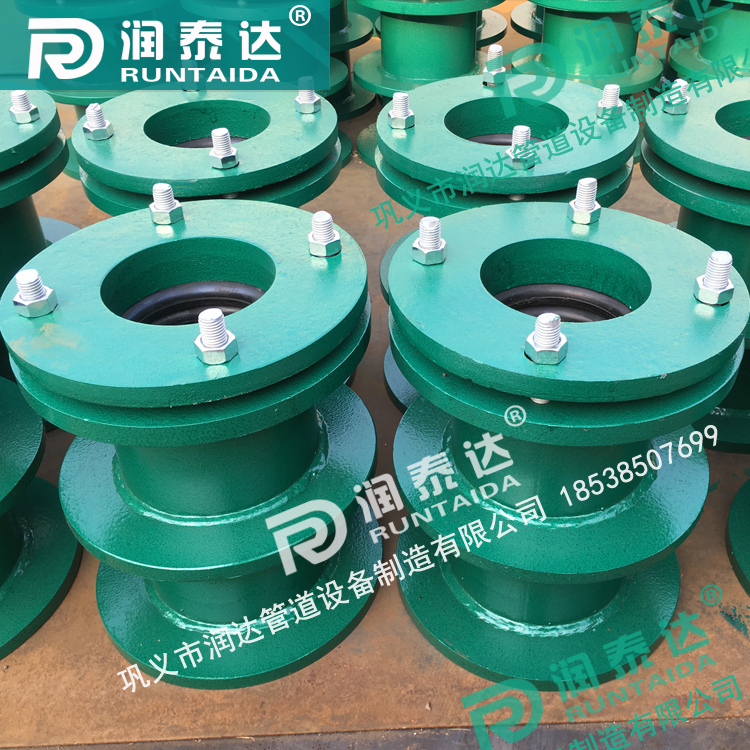 不銹鋼柔性防水套管，防護(hù)密閉套管，柔性止水器